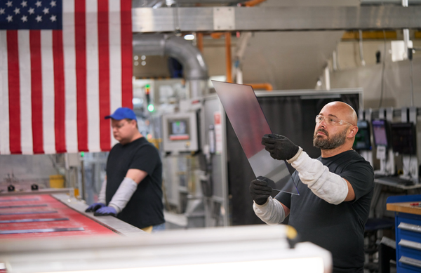 Apple to bring all iPhone and Apple watch glass production to Kentucky with $2.5 billion investment