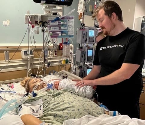 Three Louisville moms beat the odds after life-threatening pregnancy complication